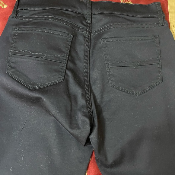 Soho Crosby Slim Leg Jeans in Navy - Picture 4 of 4